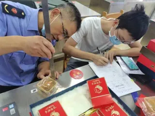 濟(jì)寧高新區(qū)開(kāi)展商品過(guò)度包裝專(zhuān)項(xiàng)檢查